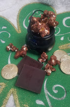 Load image into Gallery viewer, Chocolate Mint Popcorn